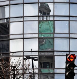 "Silent Pause on Glass", Photography