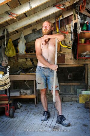 "A Pause in the Workshop", Photography